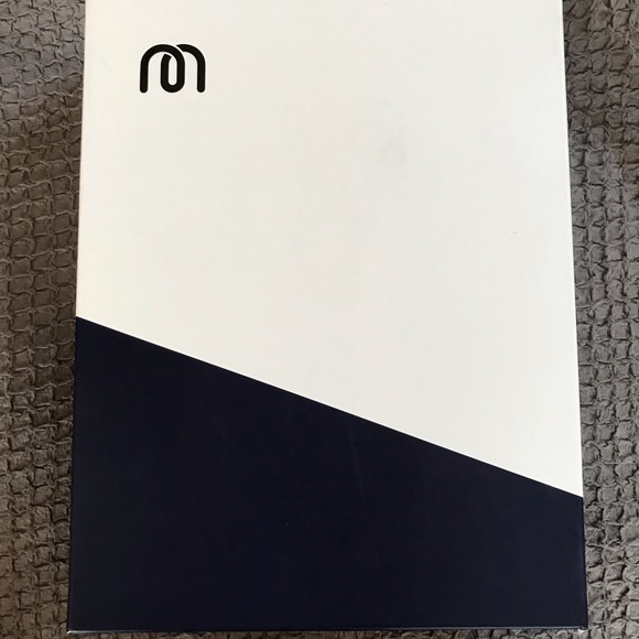 Mahabis grey slippers with grey and yellow changeable souls. EUC - Picture 11 of 11